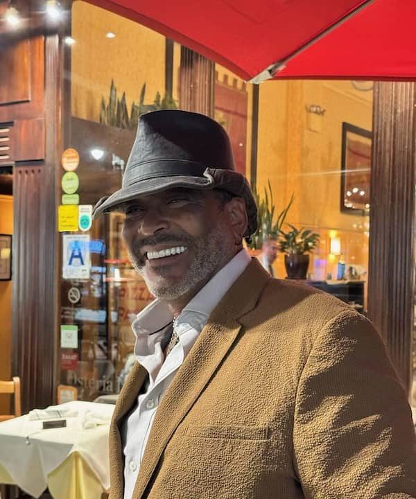 Ramond Lyles Headshot